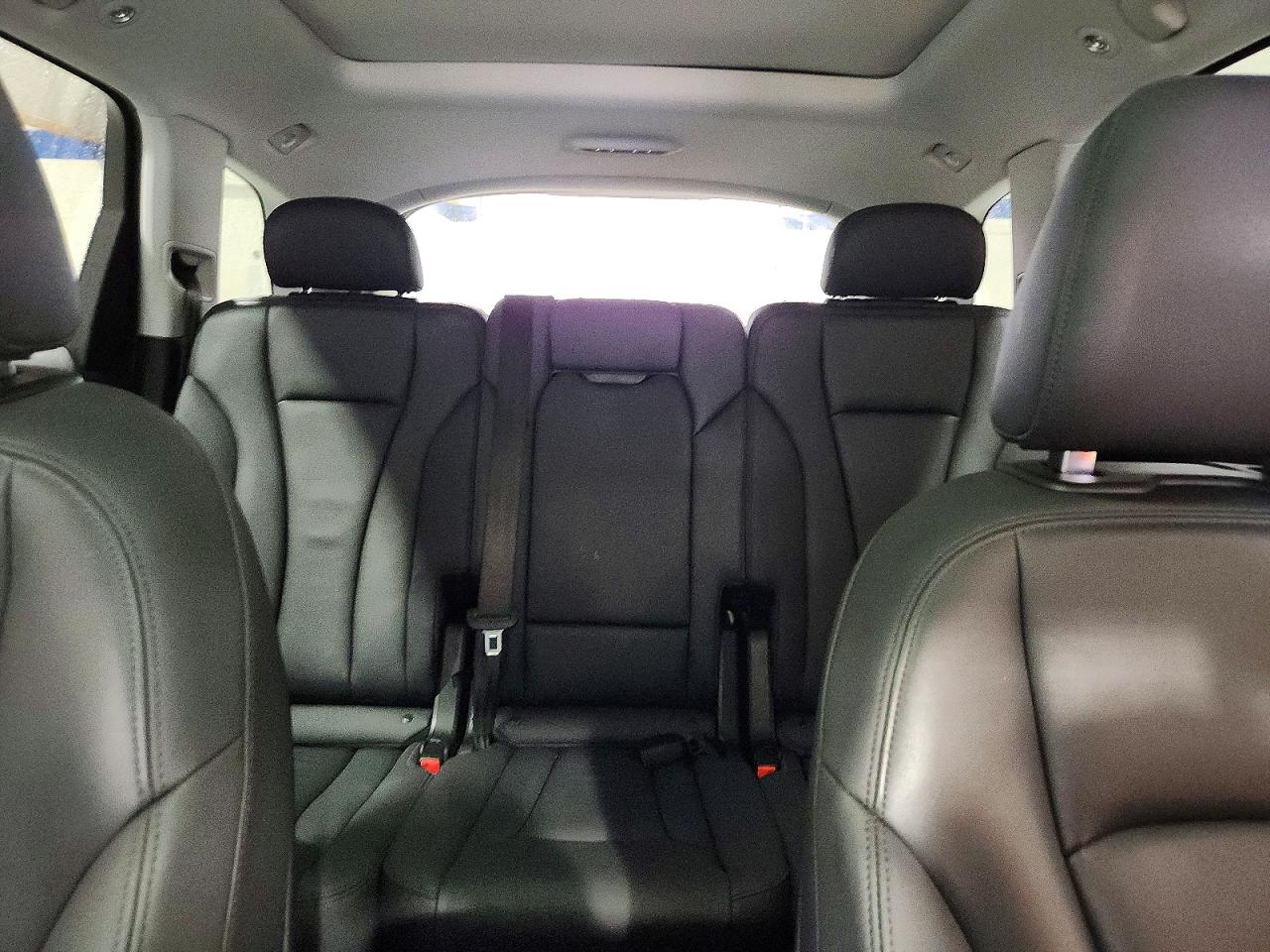 2022 AUDI Q7 quattro Premium