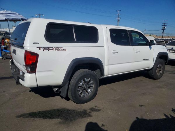 2019 TOYOTA TACOMA SR5