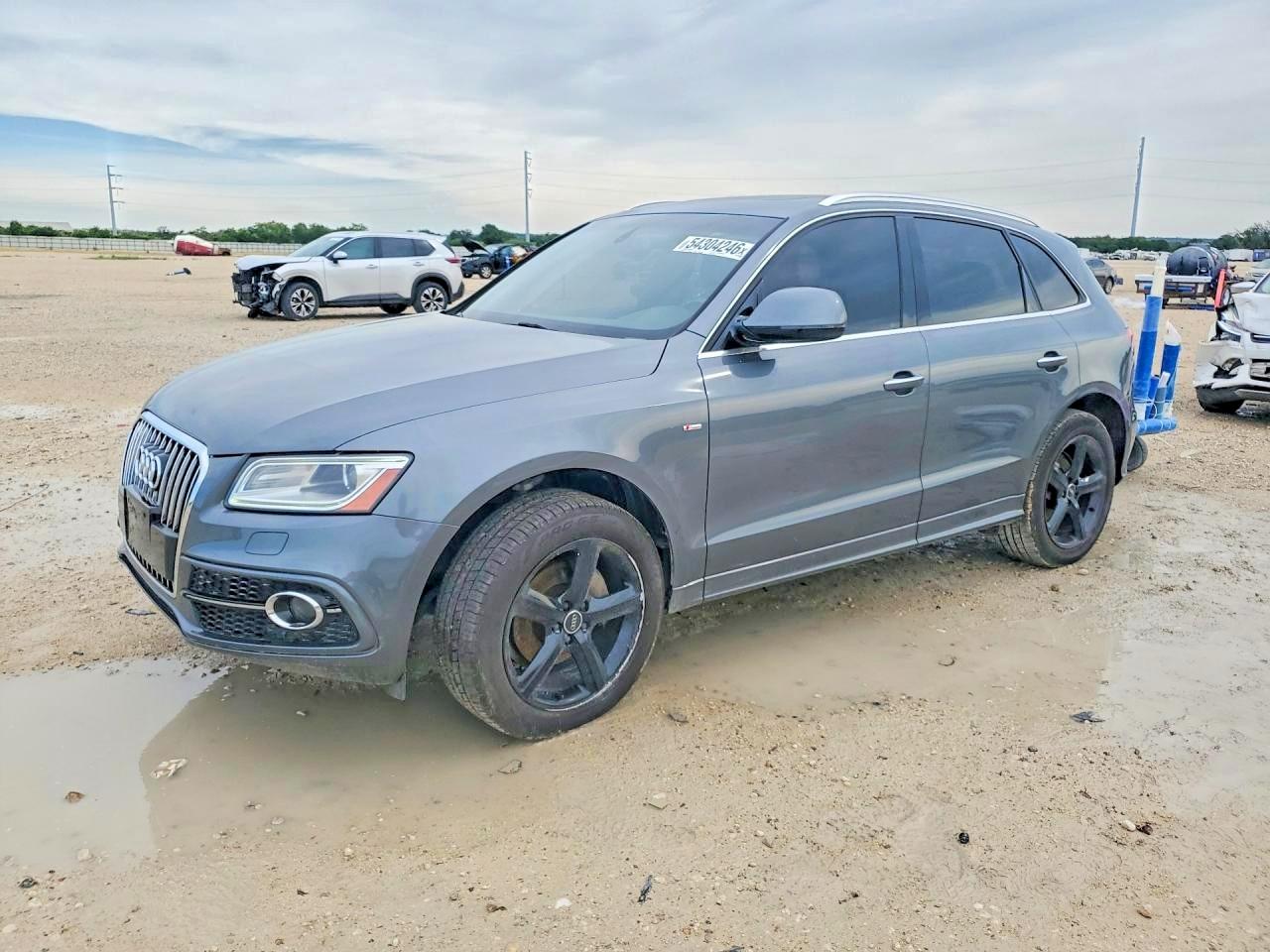 2017 AUDI Q5 quattro Premium Plus