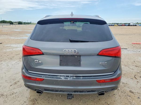 2017 AUDI Q5 quattro Premium Plus