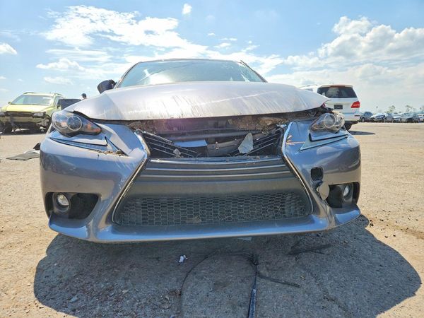 2015 LEXUS IS