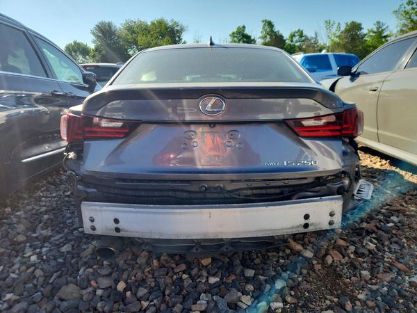 2015 LEXUS IS
