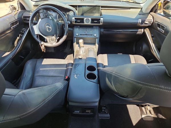 2015 LEXUS IS