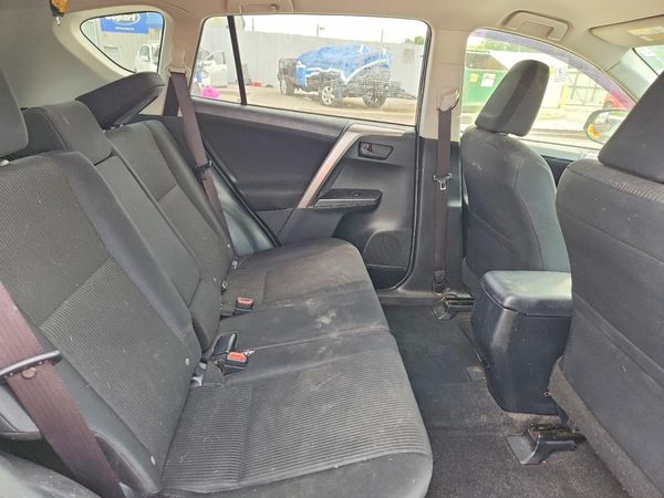 2016 TOYOTA RAV4 LE (X Grade)