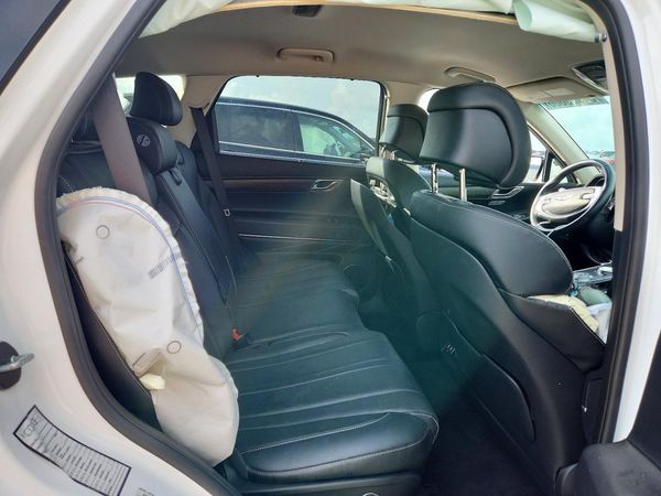 2024 GENESIS GV80