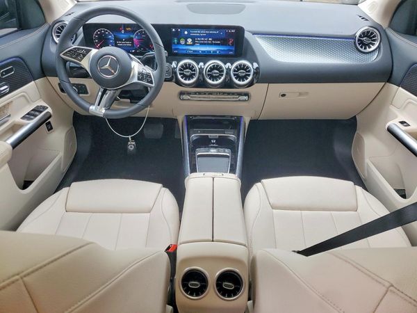 2026 MERCEDES-BENZ GLA GLA250 4MATIC