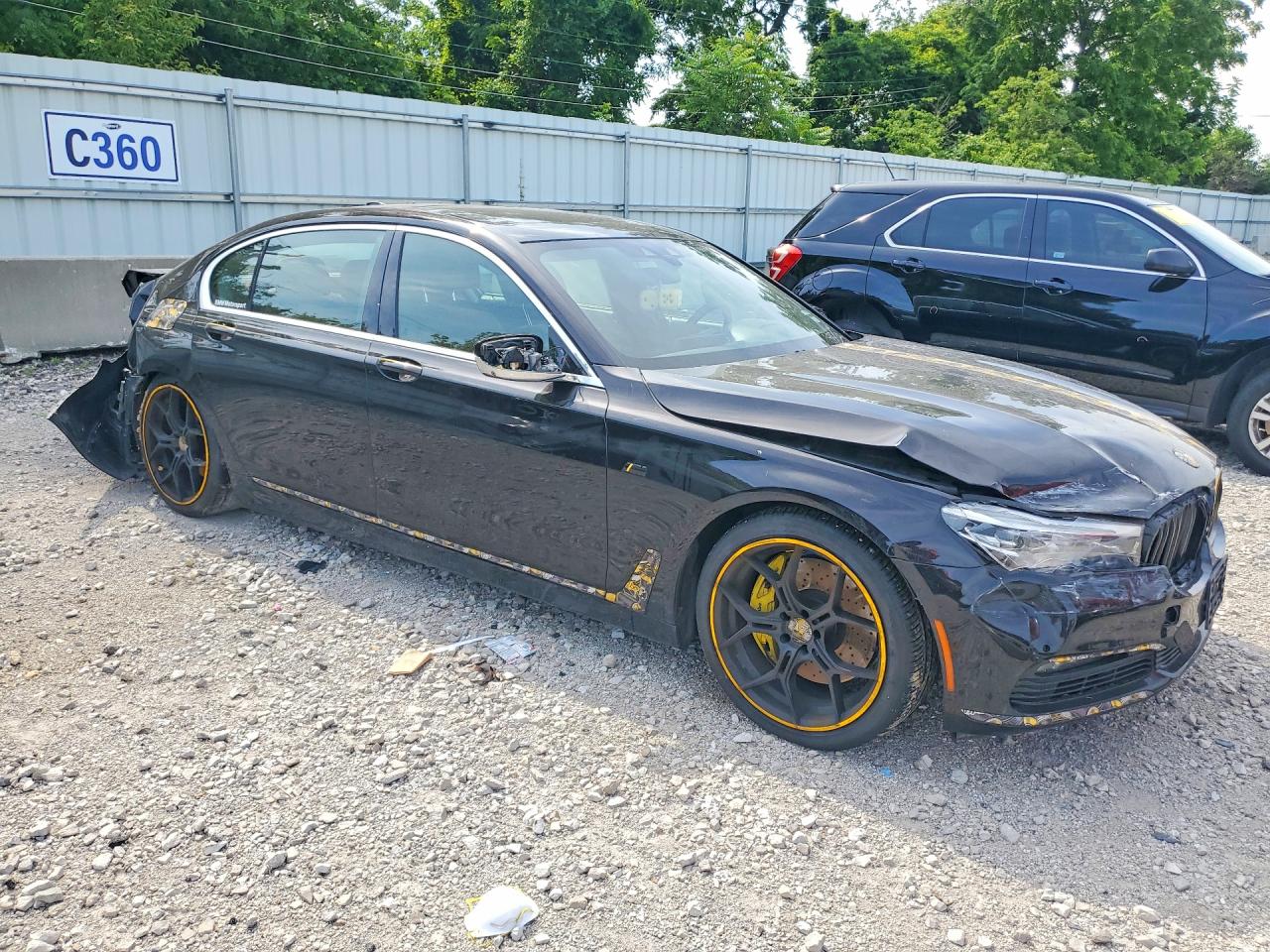 2016 BMW 750 xDrive