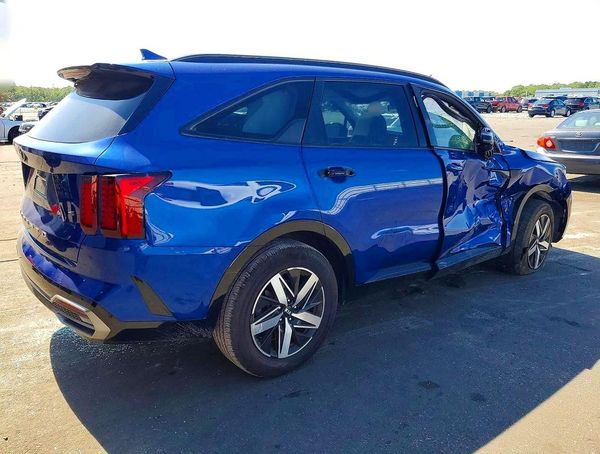 2021 KIA SORENTO