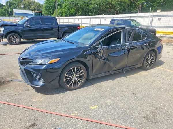 2020 TOYOTA CAMRY