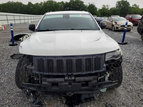 2015 JEEP GRAND CHEROKEE SRT 4X4