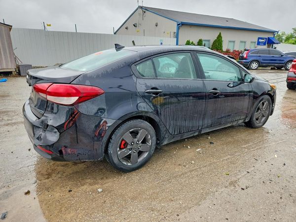 2017 KIA FORTE