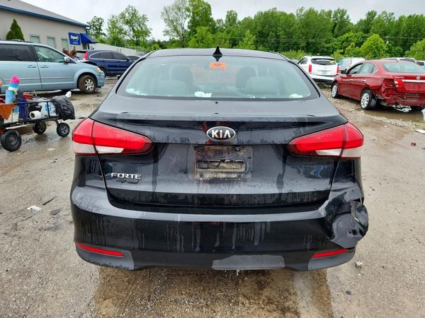 2017 KIA FORTE