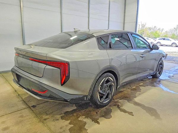2025 KIA K4 EX