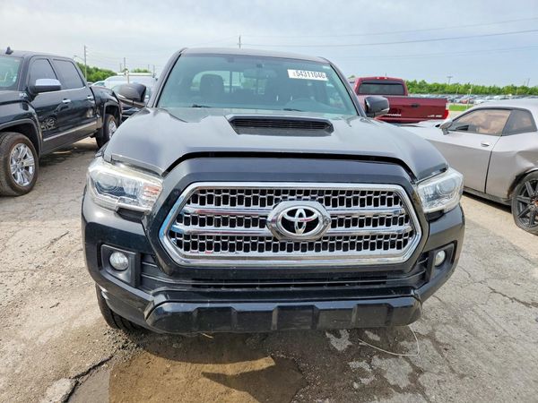 2016 TOYOTA TACOMA