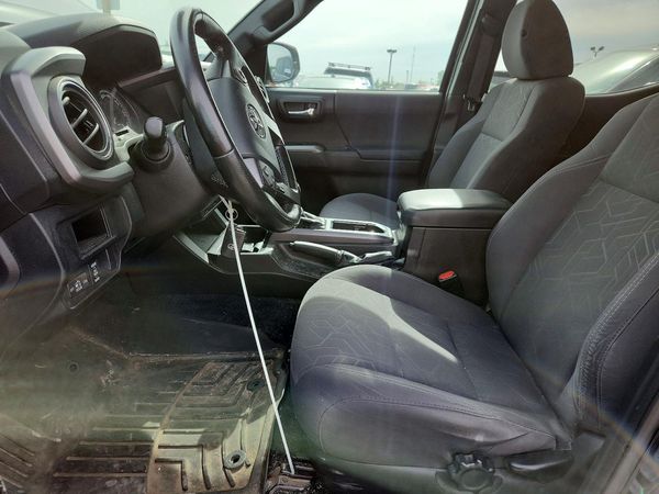 2016 TOYOTA TACOMA