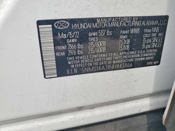 2022 HYUNDAI SANTA FE SE