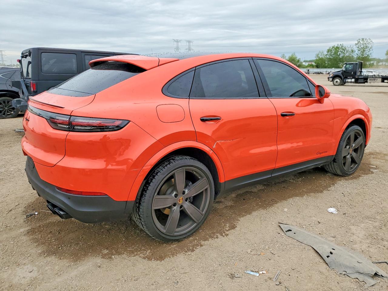 2020 PORSCHE CAYENNE Coupe