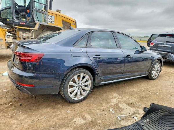 2018 AUDI A4