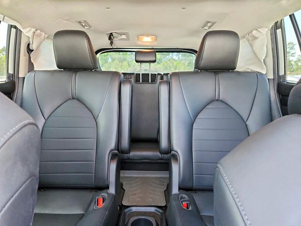 2020 TOYOTA HIGHLANDER XLE Nav