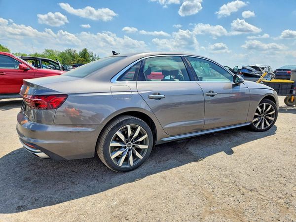 2022 AUDI A4
