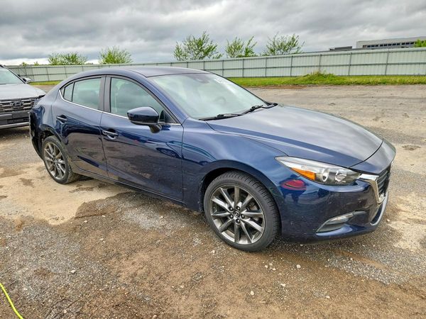 2018 MAZDA 3