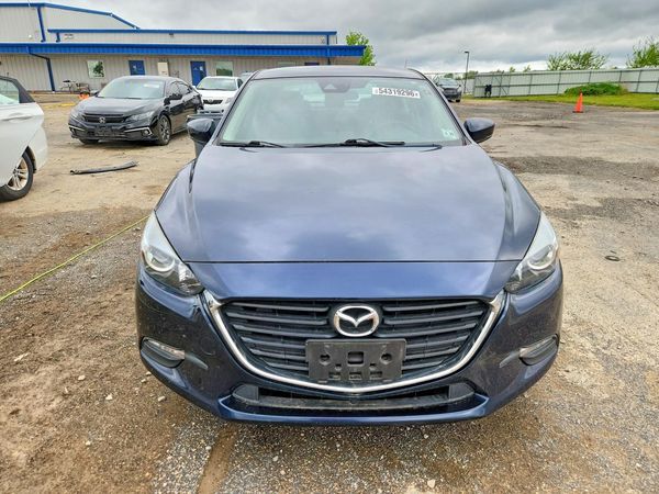 2018 MAZDA 3