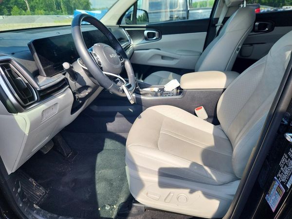 2025 KIA SORENTO