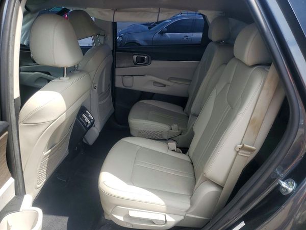2022 KIA SORENTO EX