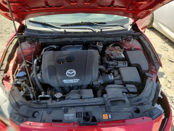 2017 MAZDA 3