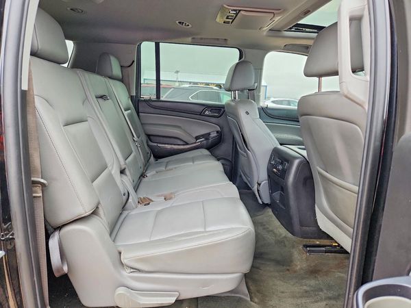 2015 CHEVROLET SUBURBAN LT