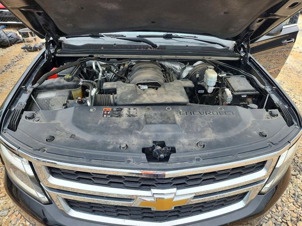 2015 CHEVROLET SUBURBAN LT