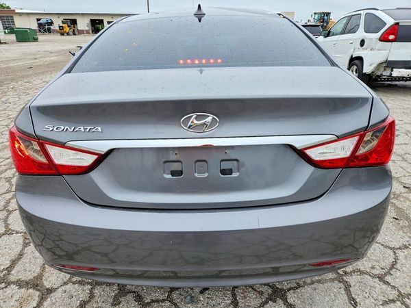 2013 HYUNDAI SONATA