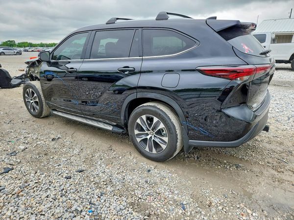 2024 TOYOTA HIGHLANDER