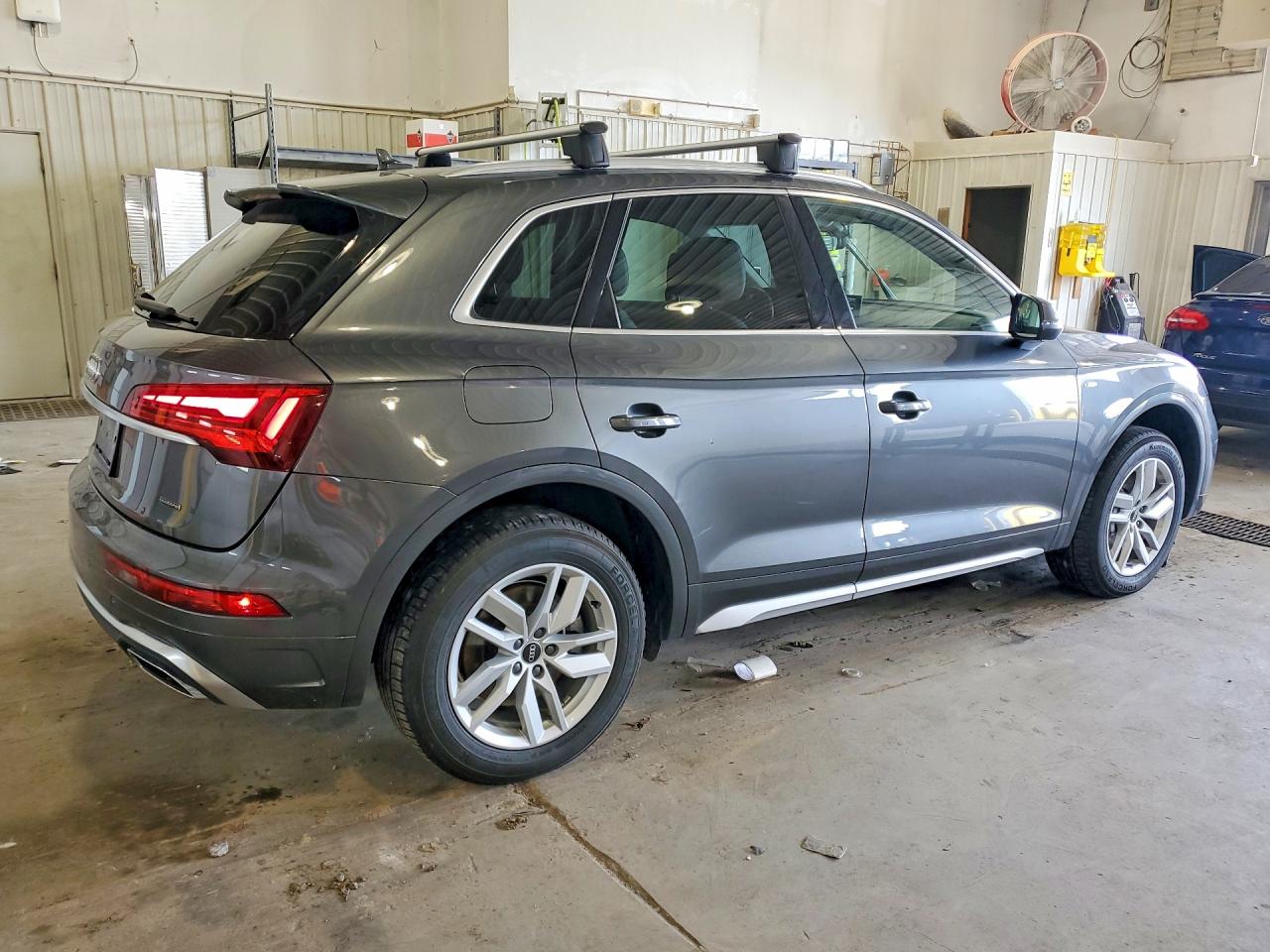 2022 AUDI Q5 S Line quattro Premium