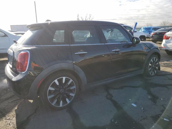 2015 MINI COOPER
