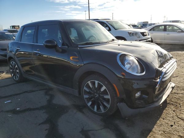 2015 MINI COOPER