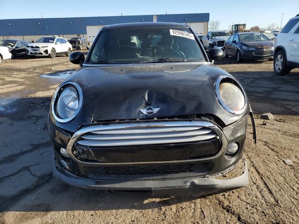 2015 MINI COOPER