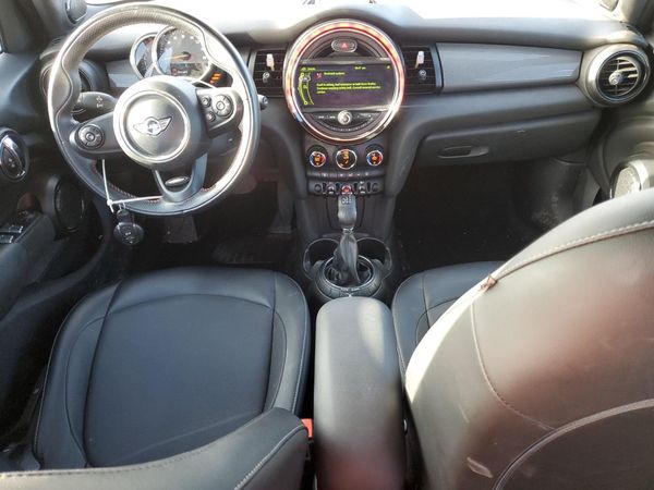 2015 MINI COOPER
