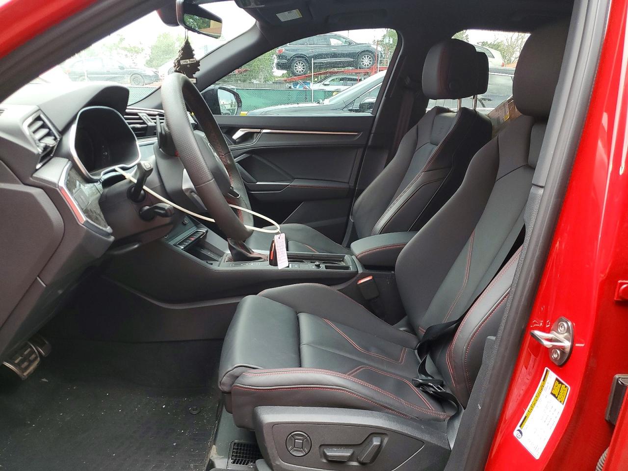 2025 AUDI Q3