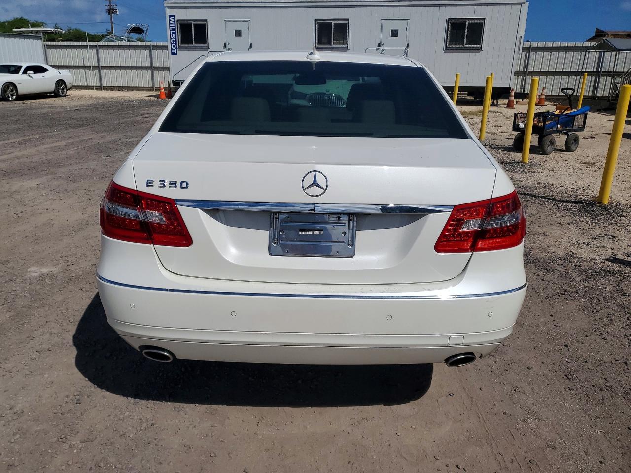 2011 MERCEDES-BENZ E E350