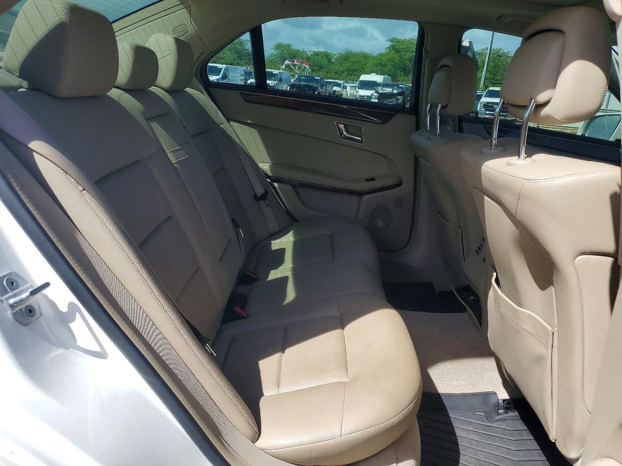 2011 MERCEDES-BENZ E E350