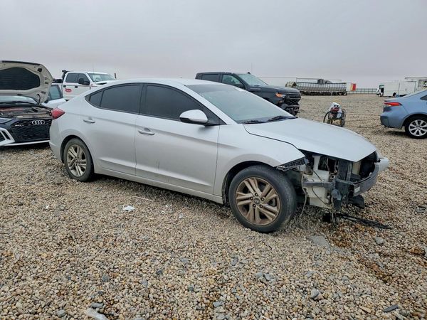 2019 HYUNDAI ELANTRA