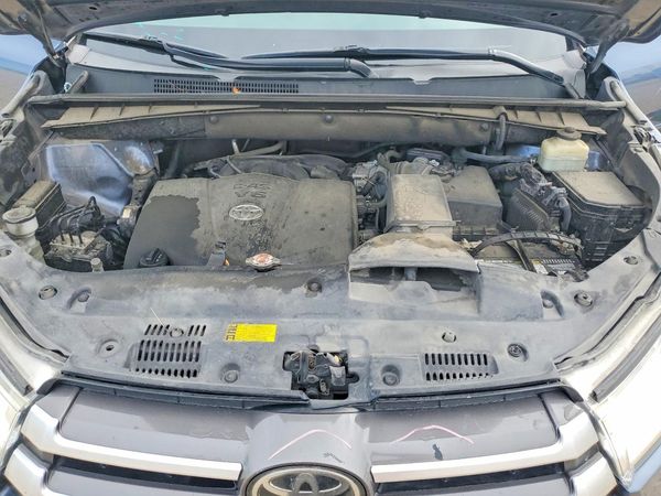 2018 TOYOTA HIGHLANDER SE/XLE