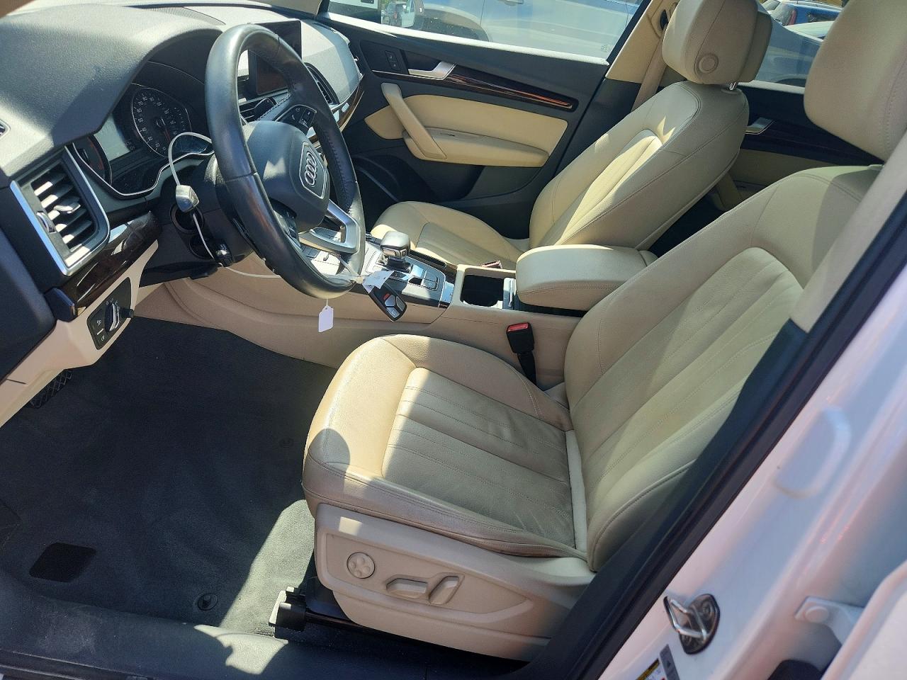 2020 AUDI Q5 quattro Premium