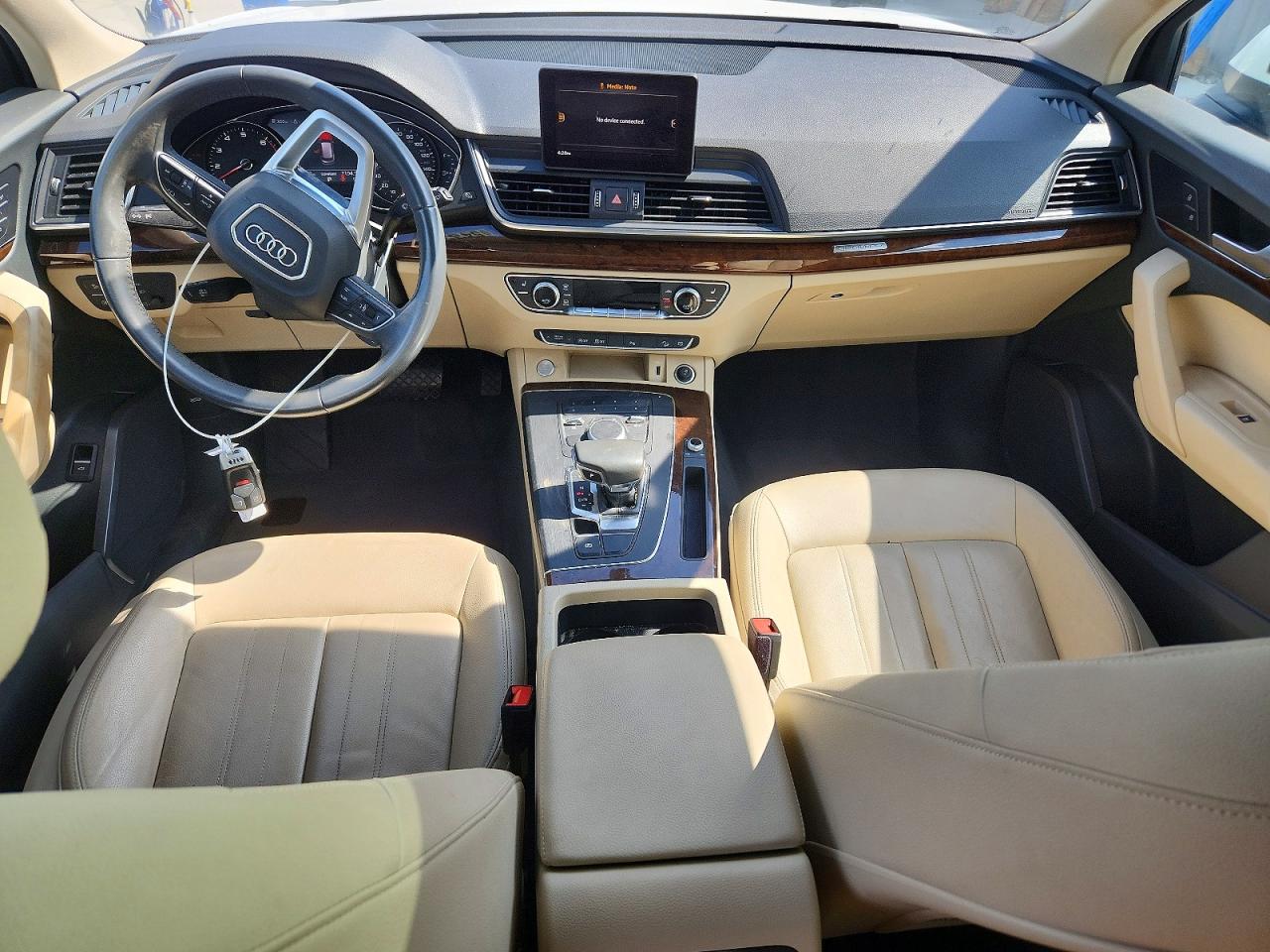 2020 AUDI Q5 quattro Premium