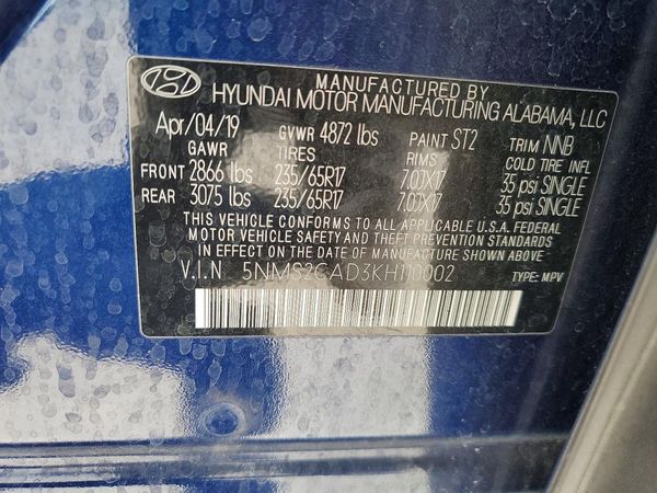 2019 HYUNDAI SANTA FE SE