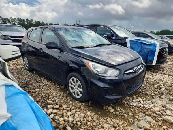 2013 HYUNDAI ACCENT GLS, GS
