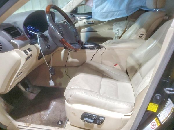 2014 LEXUS LS 460