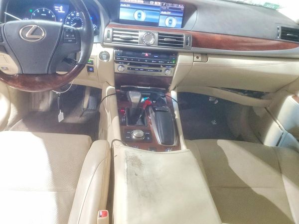 2014 LEXUS LS 460