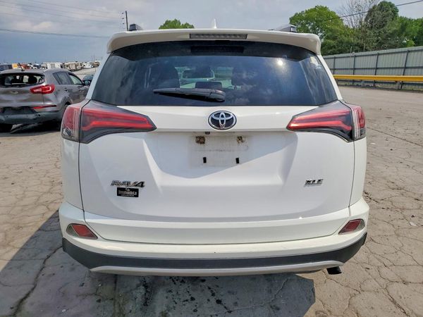 2016 TOYOTA RAV4